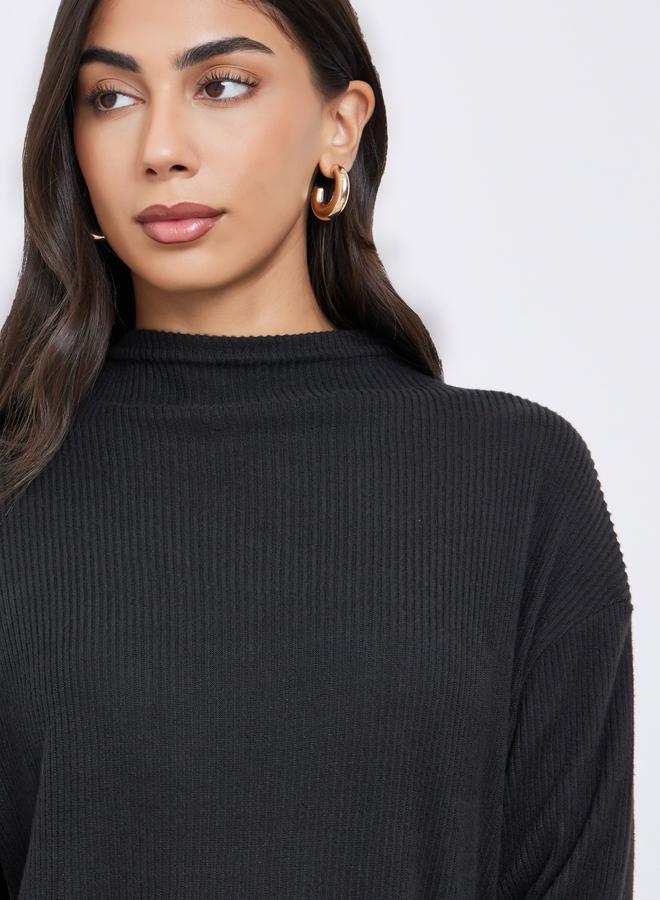 ستايلي بلوزة محبوكة مضلعة بأكتاف منخفضة وفتحة جانبية - Image 3