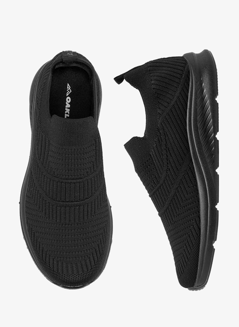 Oaklan by Shoexpress Women's Textured Slip-On Sneakers - Image 2