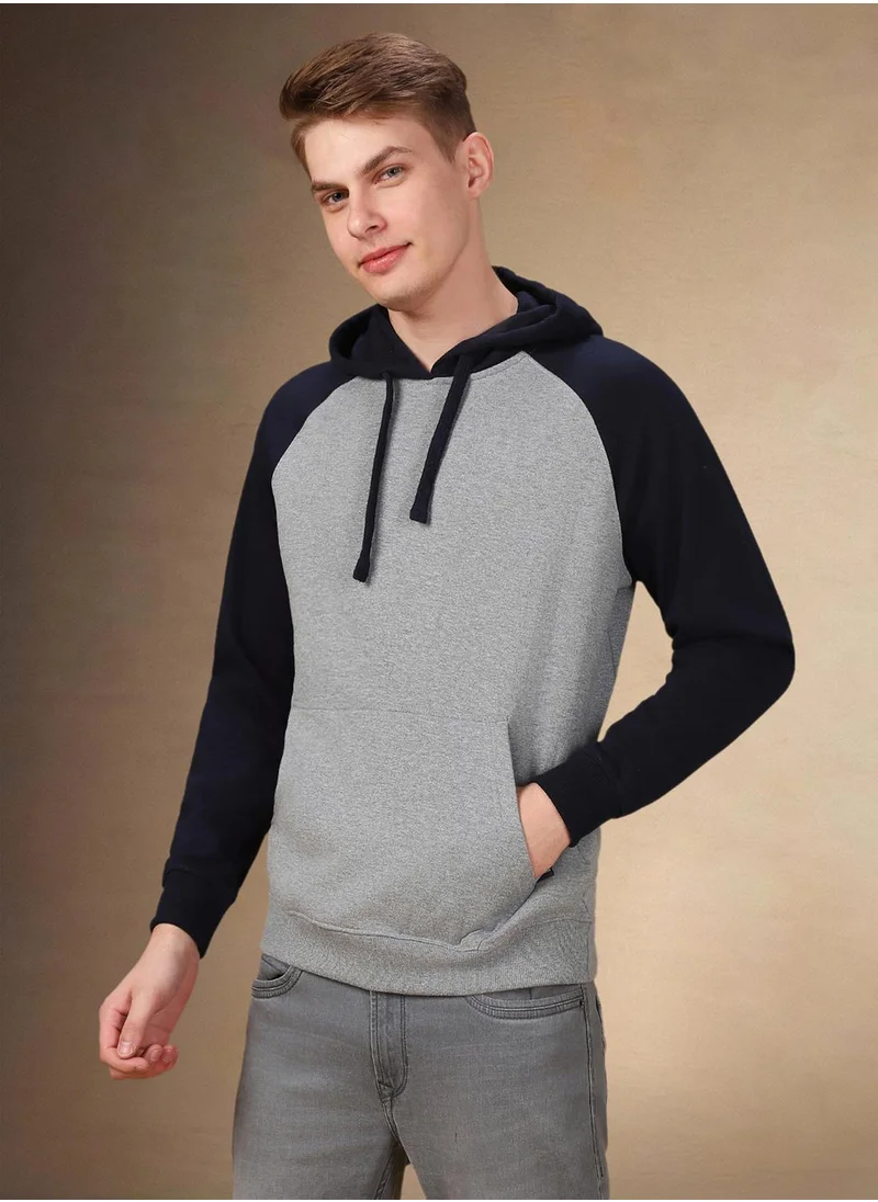 دينيس لينغو Men's Grey Melange Polyester Blend Colour Blocked Regular Fit Sweatshirt