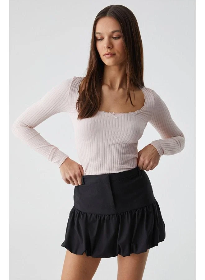 GRIMELANGE YOUPES Women's Regular Fit Zippered High-Waisted Lined Short Black Skirt.