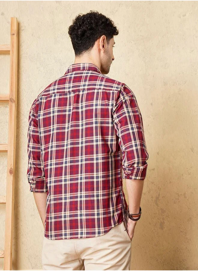 The Indian Garage Co Men Slim Fit Checkered Full Sleeves Spread Collar Casual Shirt