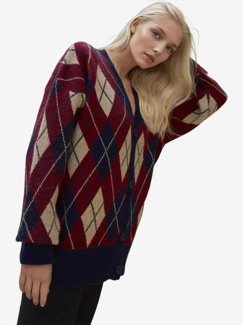 هيكاب كارديجان طويل محبوك بنقوش هندسية وياقة على شكل حرف  وأزرار