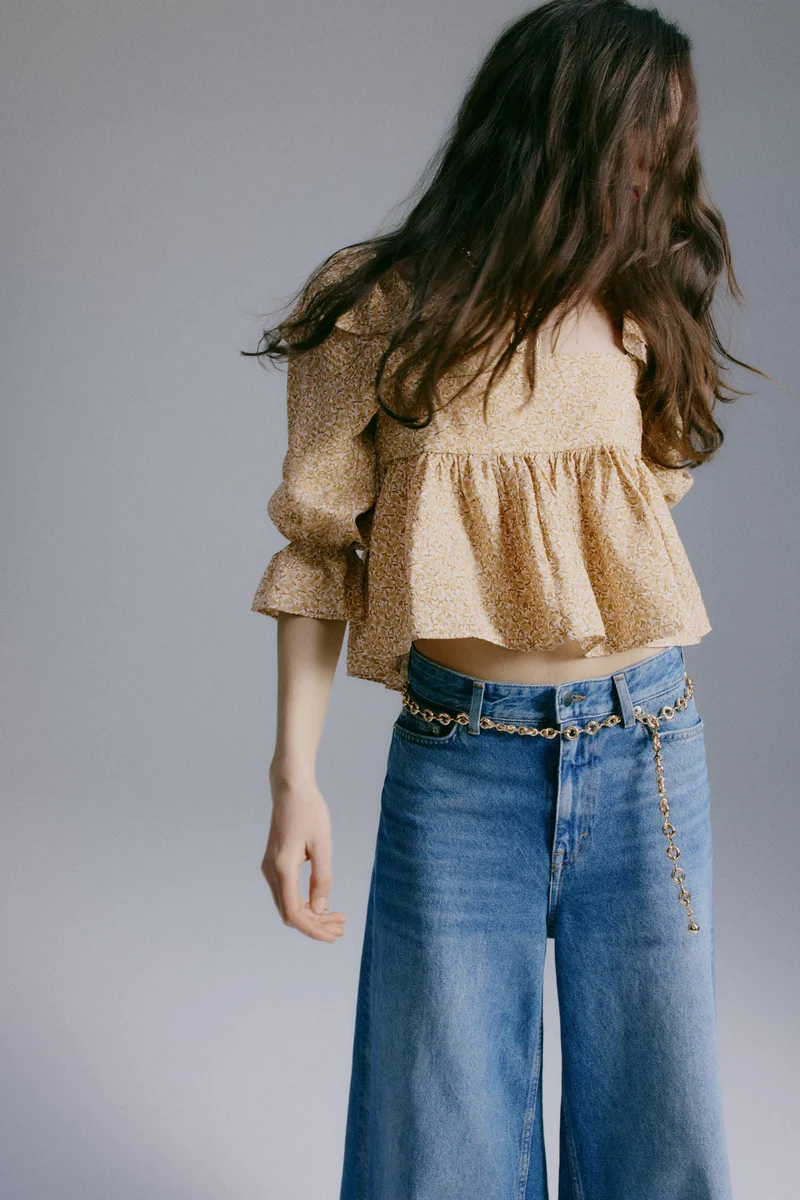 H&M Flounce-trimmed blouse