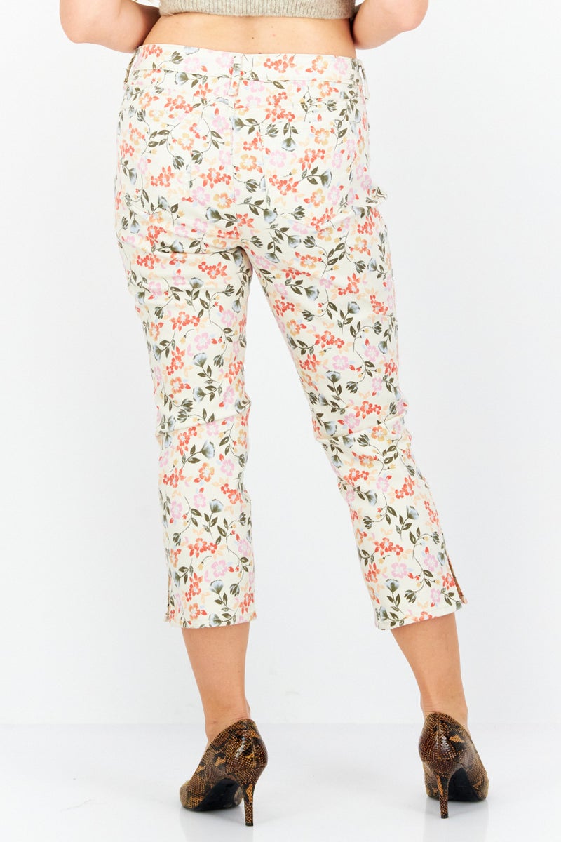 NYDJ Women Regular Fit Floral Print Stretchable Cropped Pants , Multicolor - Image 2