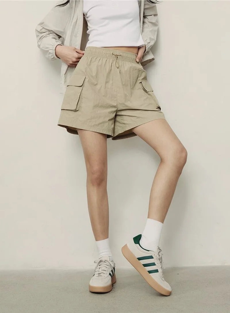 GIORDANO Women's Nylon Plain Weave Shorts | Korea Collection