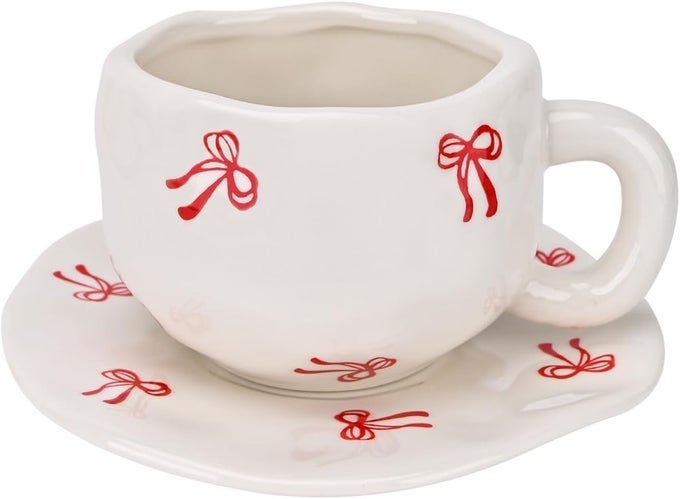 CERAMIC COFFEE MUG WITH SAUCER SET CUTE CREATIVE BOW CUP UNIQUE IRREGULAR DESIGN FOR OFFICE AND HOME 10 OZ300 ML FOR LATTE TEA MILK