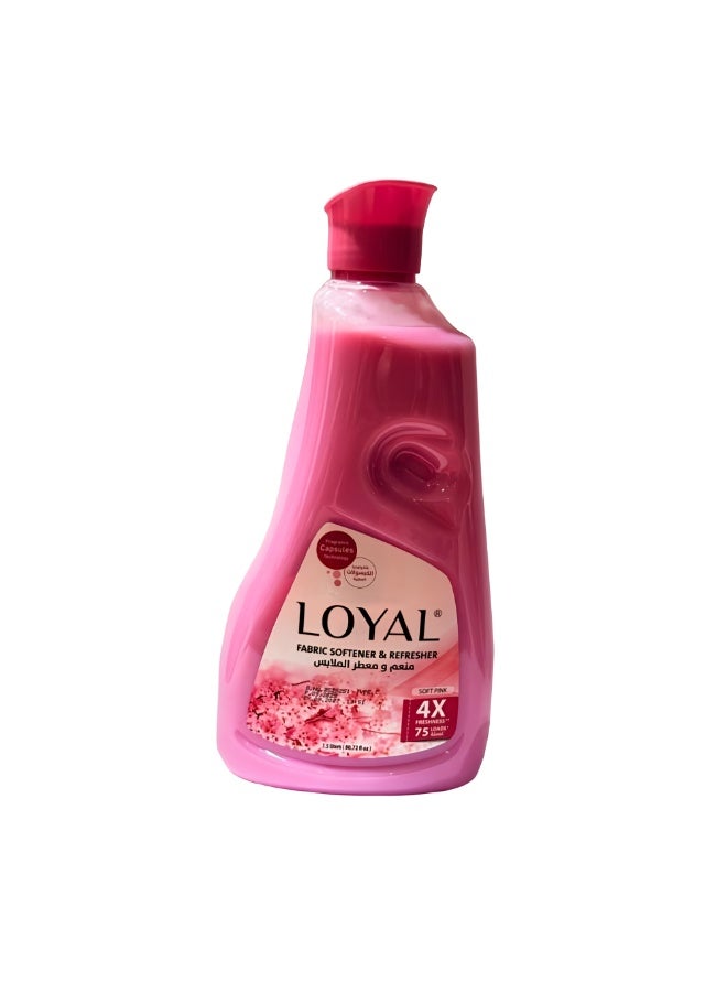 لويال منعم الأقمشة ومعطر الجو لويال، لون وردي فاتح - 1.5 لتر (75 غسلة) - Image 1