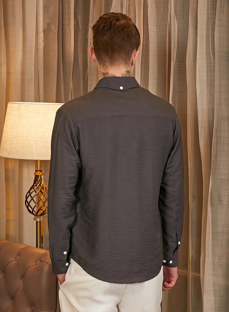 Campus Sutra Men's Charcoal Grey Breezy Wrinked Relaxed Shirt  - Image 5