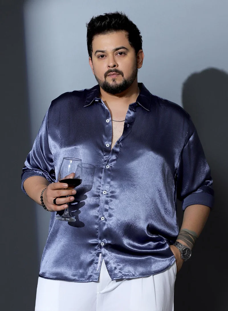 Instafab Plus Instafab Plus Men Solid-Satin Regular Shirt | Spread Collar , Long Cuffed Sleeves | Button Closure , Curved Hem | Solid Plain Material | Woven Fabric For Party & Evening Wear | Navy Blue