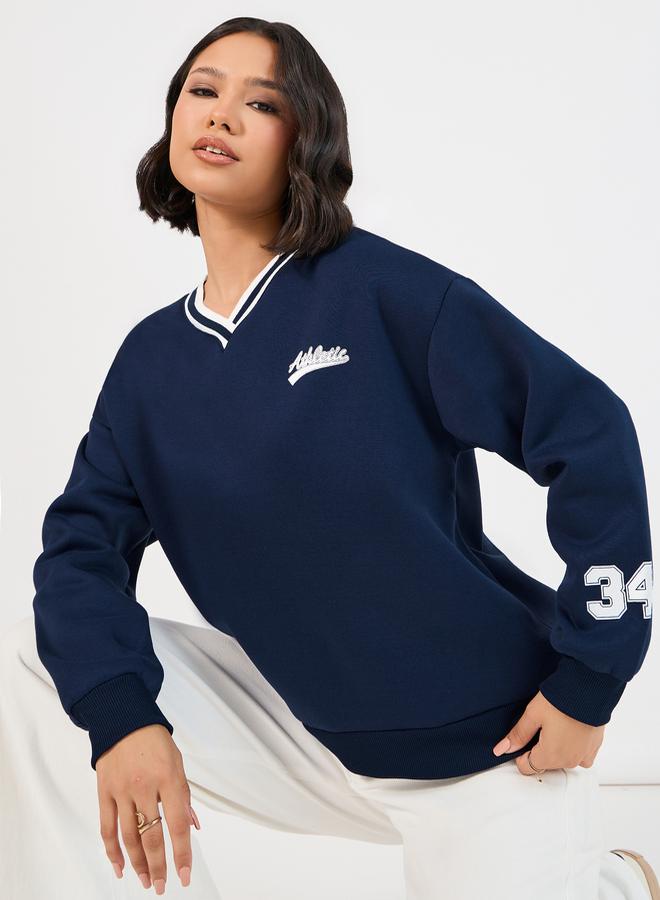 ستايلي سويت شيرت بقصة عادية وطبعات - Image 1