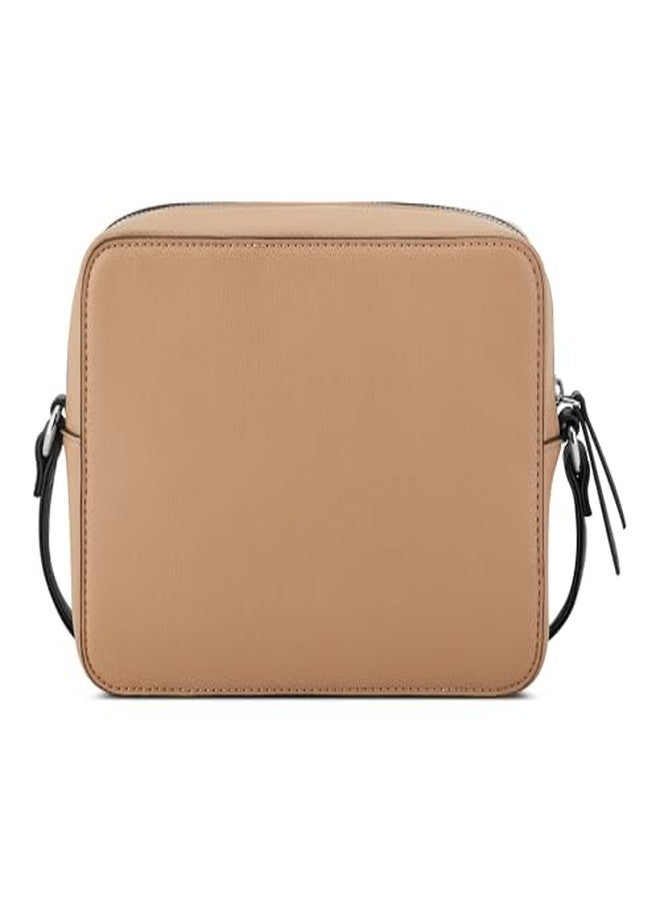 ناين ويست حقيبة كروسبودي صغيرة من ناين ويست باوي مزودة بكاميرا - Image 4