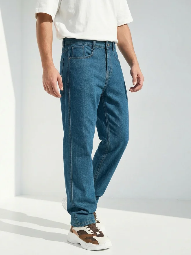 Styli  Styli Men Relaxed Fit Tinted Clean Jeans for Men | Best Price UAE