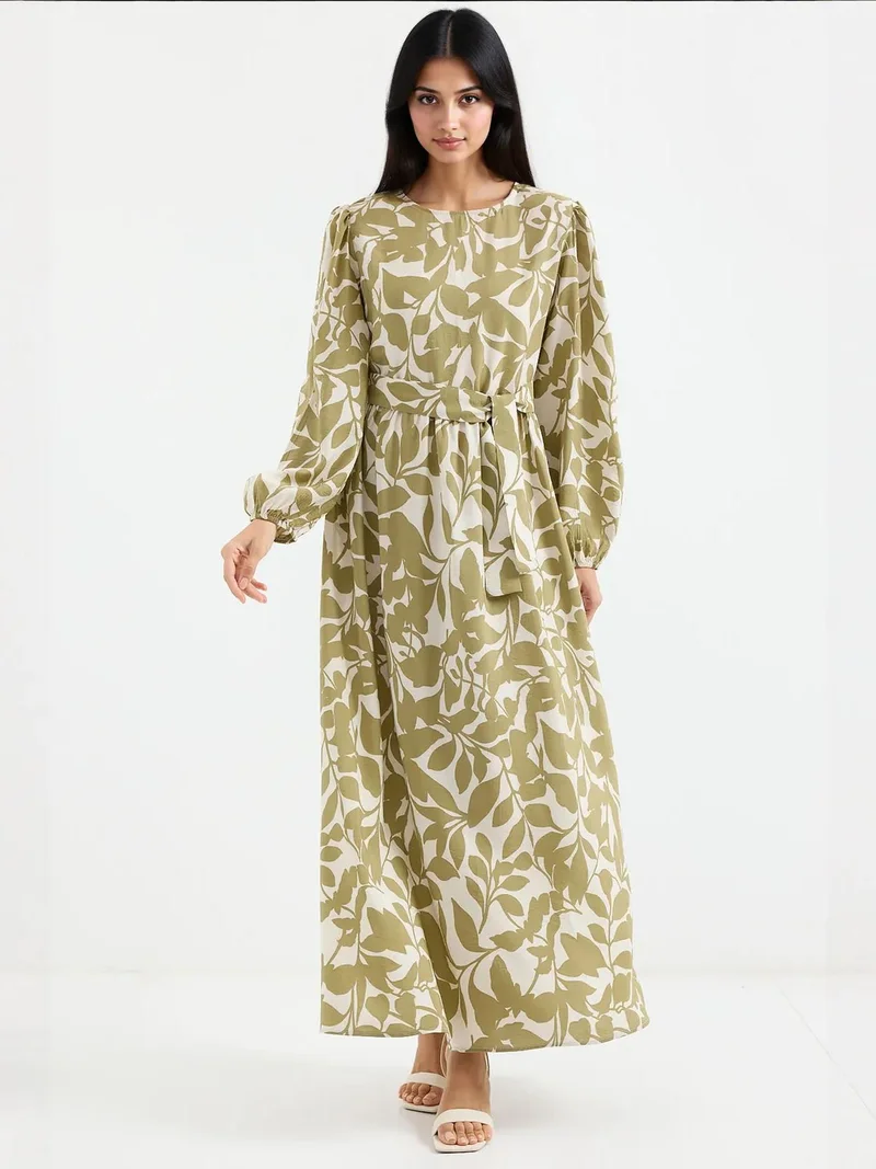 بيغ دارت فستان ماكسي من الكريب بنقشة الزهور وربطة عنق