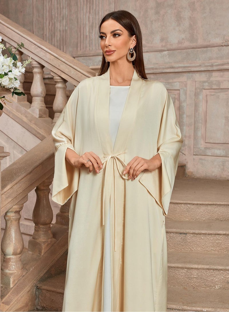 Saraia عباءة كريمة ساتان أنيقة مع حزام خصر - Image 1
