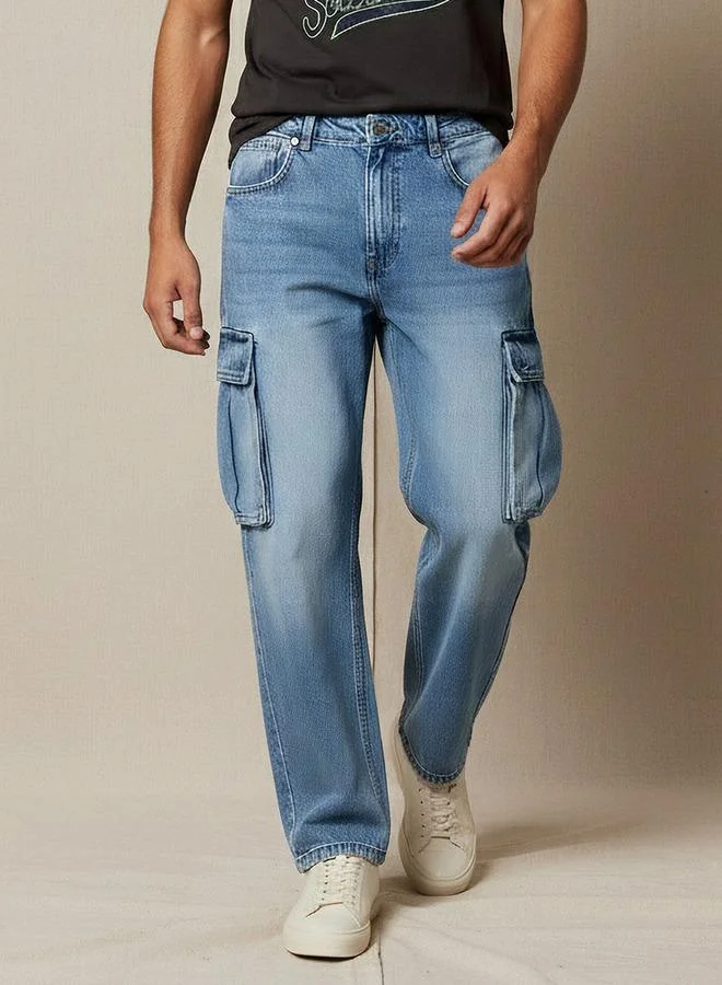 Men Regular Fit Mid Rise Cargo Jeans