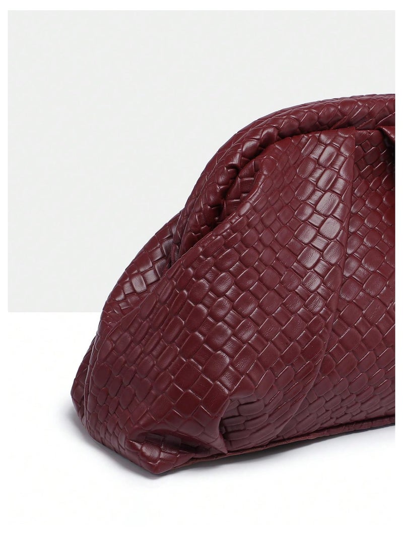OYOANGLE Women's Minimalist Woven Leather Clutch Purses Textured Kiss Lock Pleated Vintage Evening Handbags Burgundy One-Size - Image 4