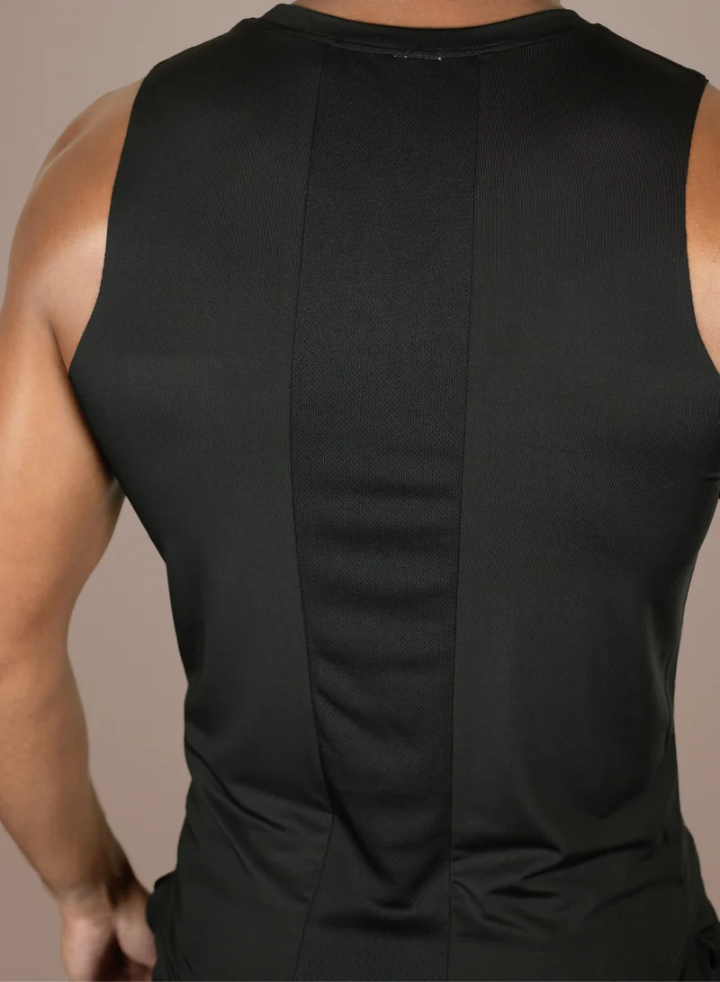 THUGFIT LiftRift Sleeveless Men's Slim Fit Tank Top - Black