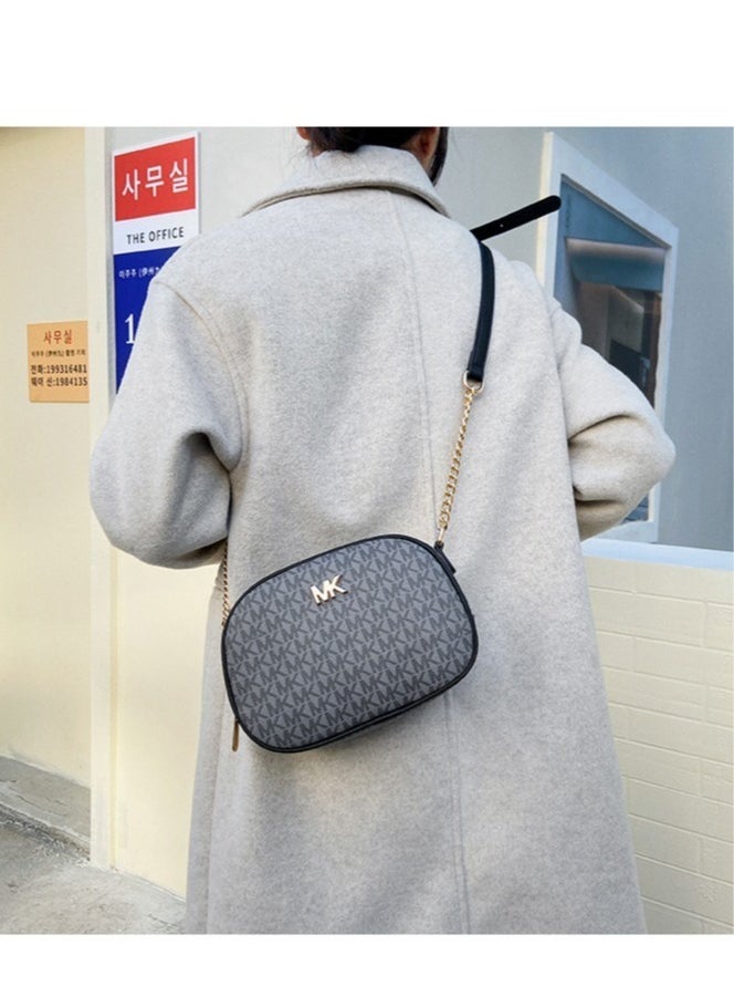 MK Fashionable And Simple Printed Cross-body Shoulder Bag 22*8*15cm  - Image 3