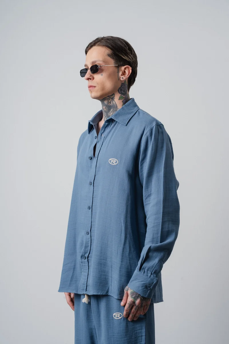 RESPIRE Men's R Embroidered Long-Sleeve Muslin Oversize Shirt Light Blue