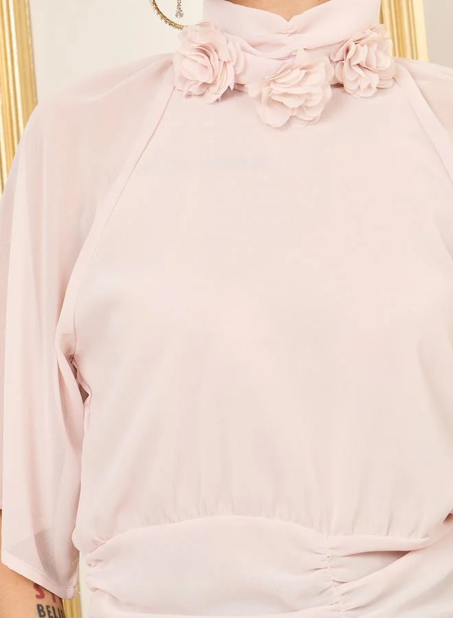 ستايلي Floral Applique Gathered Detail Hem High Neck Blouse