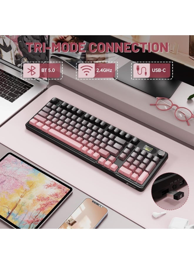 هجوم القرش كيبورد ميكانيكي لاسلكي اتاك شارك X98 برو مع شاشة ومقبض 2.4G/USB-C/بلوتوث 5.0 قابل للتبديل السريع 102 مفتاح، كيبورد العاب باضاءة RGB للكمبيوتر وماك وبلاي ستيشن 4 واكس بوكس - Image 3