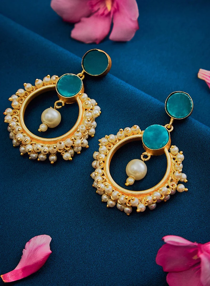 سوهي أقراط متدلية مرصعة بأحجار تركواز وزرقاء ولؤلؤ