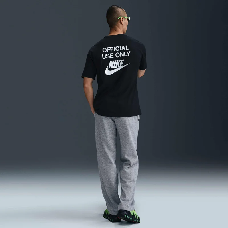 Nike Men's Sportswear Max90 T-Shirt