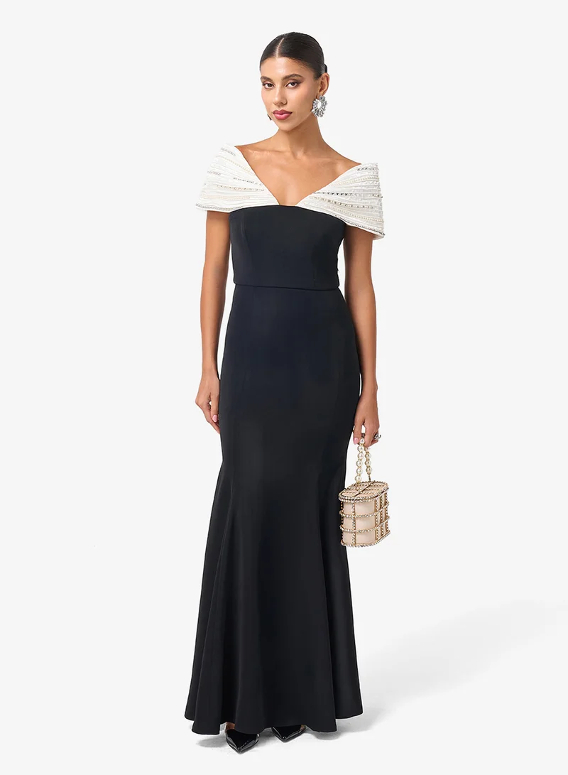 Threadz by Ajooni  Shoulder Panel Side Slit Maxi Dress for Women | Best Price UAE