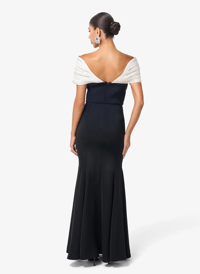 Threadz by Ajooni Shoulder Panel Side Slit Maxi Dress