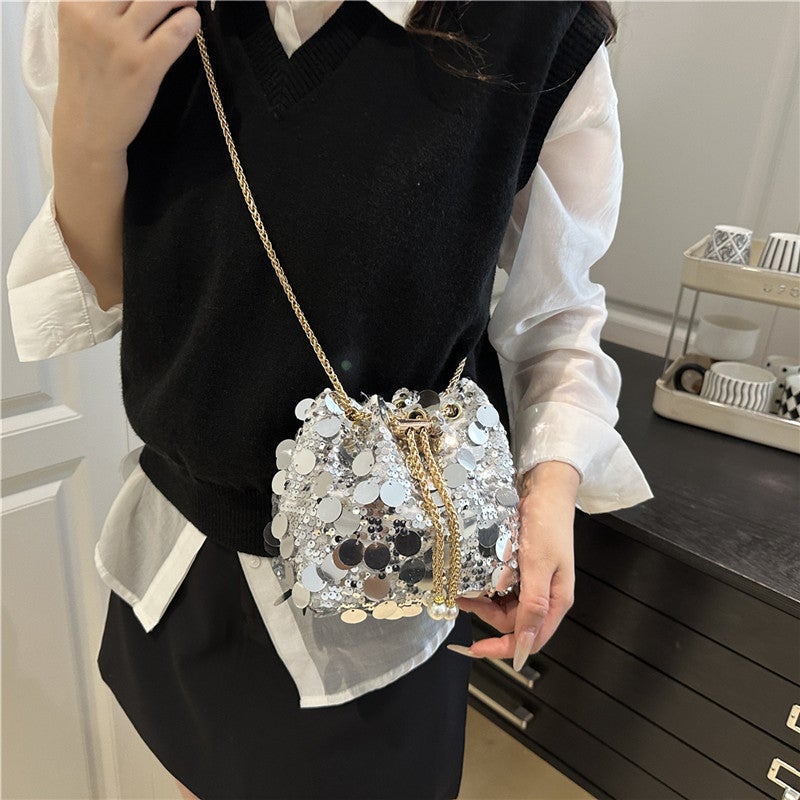 Trendy New Sequin Bucket Bag, Stylish Niche New French Chain Shoulder Crossbody Bag - Image 3