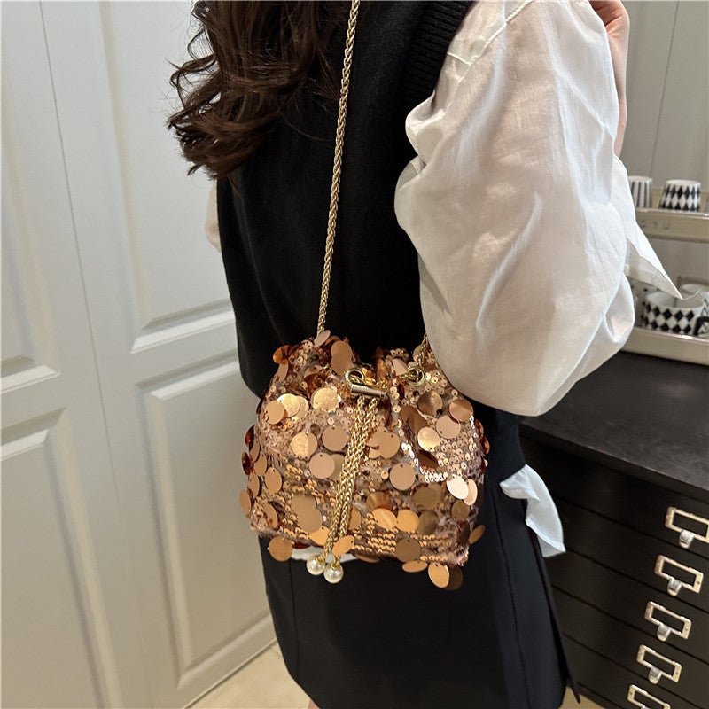 Trendy New Sequin Bucket Bag, Stylish Niche New French Chain Shoulder Crossbody Bag - Image 4