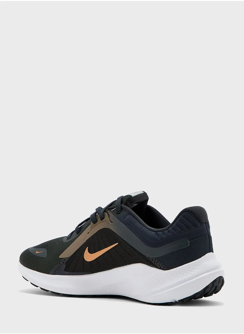 Nike Quest 5