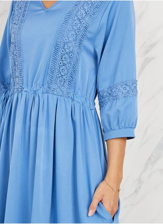 ستايلي Lace Detail V Neck A-Line Midi Dress