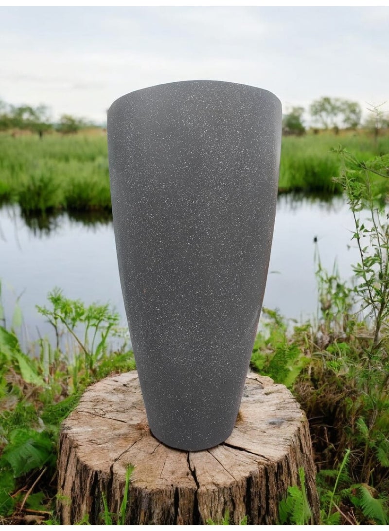 كلور زون بوتري اوعية للمنزل الداخلية والخارجية هيكل متين وقوي، مثالية لنباتاتك الكبيرة تمنع تغير اللون والتشقق الناتج عن التعرض لأشعة الشمس مقاوم للماء واشعة الشمس وعوامل الجو، فايبر65  cm - رمادي غامق - Image 2