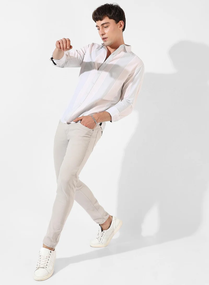 Campus Sutra Men's White And Blue Striped Regular Fit Casual Shirt
