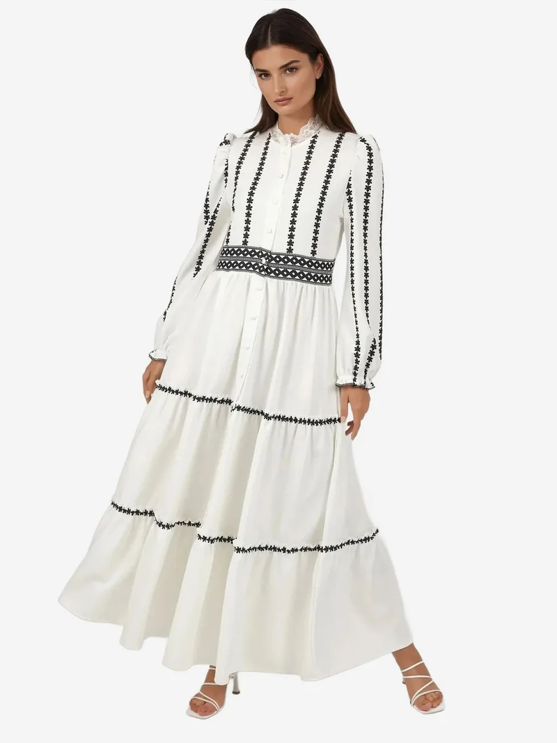 زوبعة فستان ماكسي مزهر بياقة