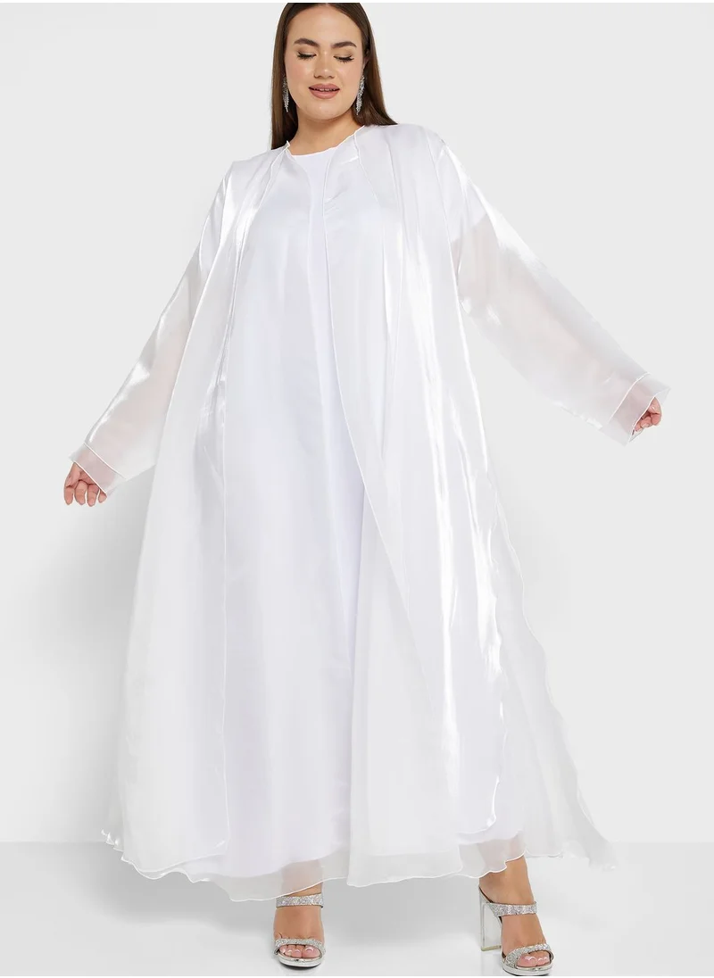 Khizana Plus size flowy two toned abaya with sheila