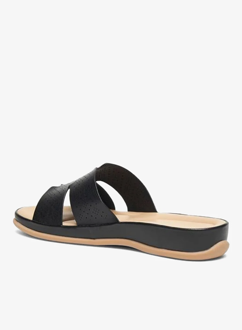 لو كونفورت صنادل نسائية سليب أون بتفاصيل ليزر كت