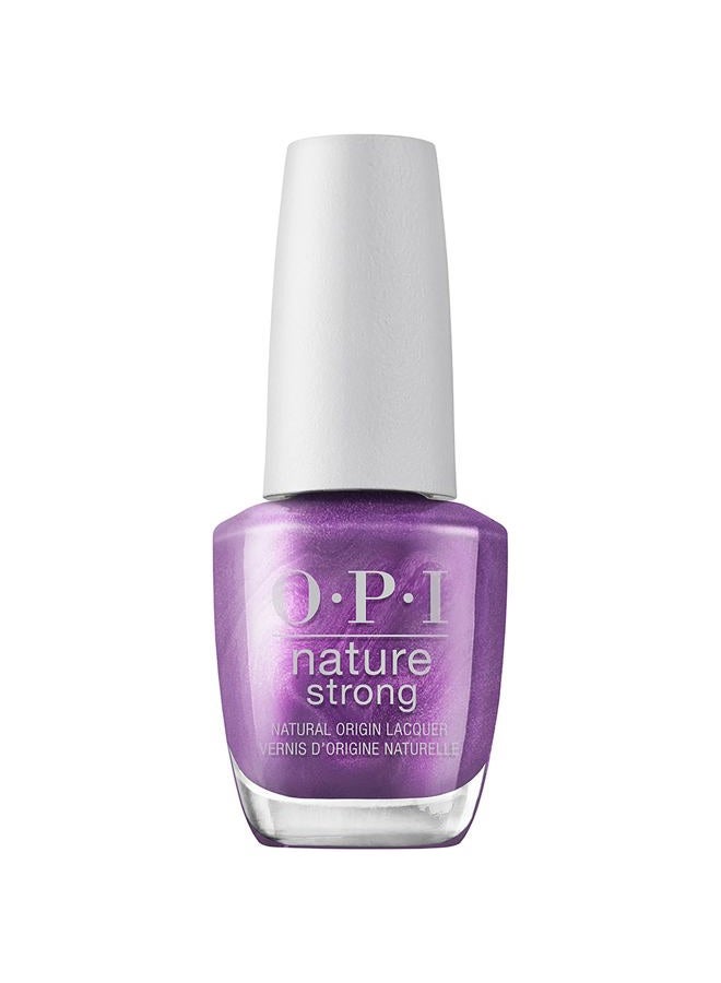 OPI Nature Strong Achieve Grapeness | Opaque Dark Purple Shimmer Natural Origin Nail Polish | Plant Based, Vegan, Cruelty Free - Image 1