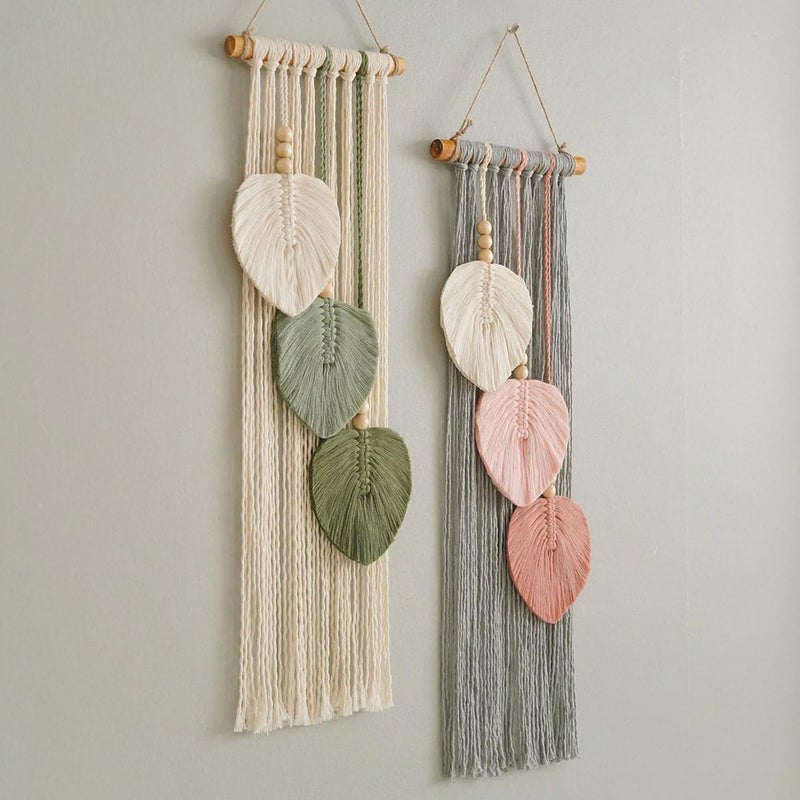 Set of two macramé leaf wall hangings, bohemian tapestry adorned with wooden beads and cotton tassels, 20 x 66 cm - Image 4