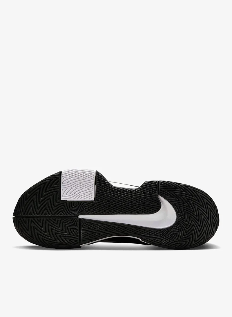 نايكي أحذية تنس نسائية لتحدي جي بي برو للملاعب الصلبة