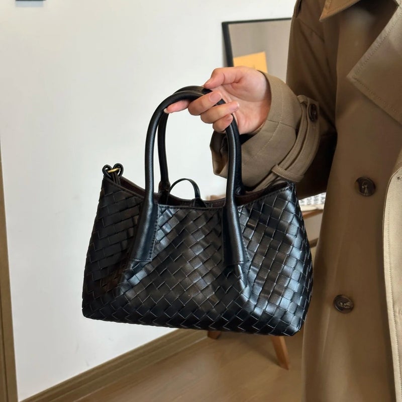 2025 Spring And Woven Hand Shoulder Hand Tote Bag Big Bag Mummy Bag Walking Bag Women'S Bag Supply - Image 2