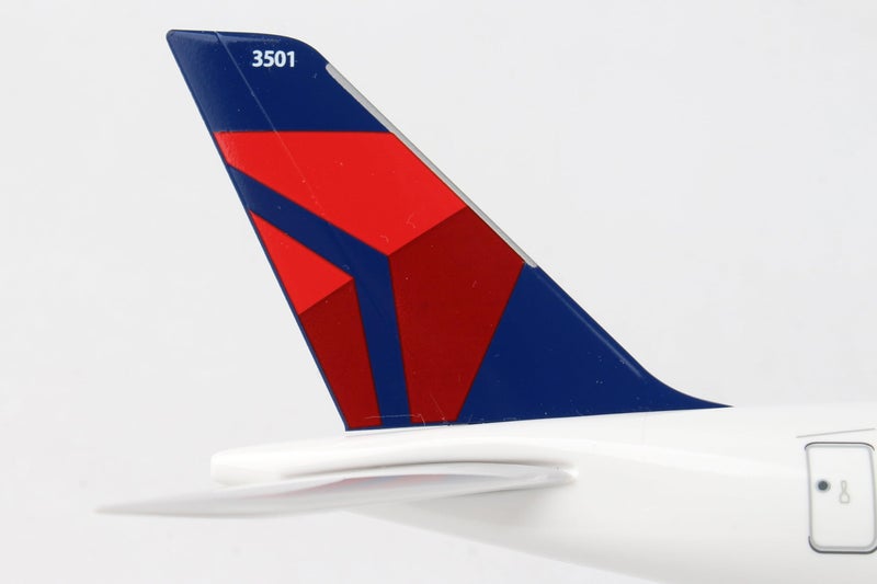 Daron SkyMarks Delta Air Lines Airbus A350-900 1/200 (SKR950) - Image 2