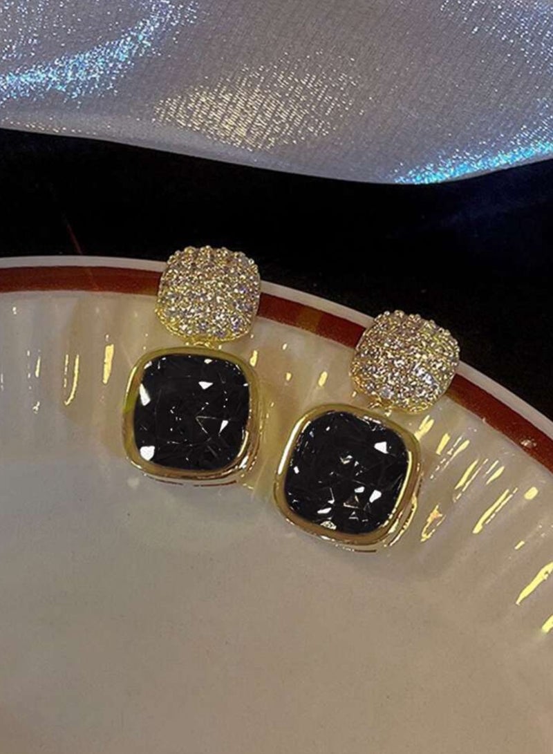 إيكوال حلق اذن نسائي بتصميم عصري وعالي الجودة مرصع بالزركون - Image 3