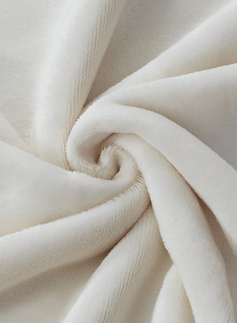 Moon Warm blanket 220X240 cm in an attractive color that provides you with extra warmth during cold winter nights  - Image 3
