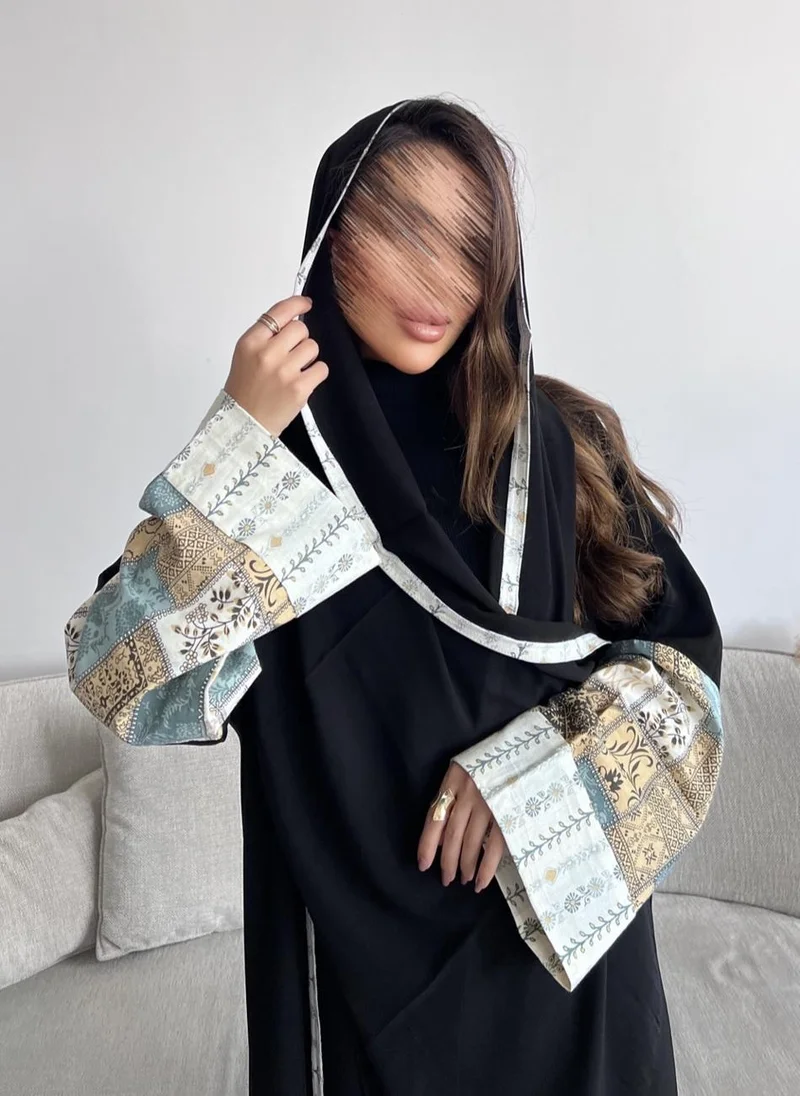 عبايات لوسين عباية كريب ملكي بأكمام قلاب لنن هندي