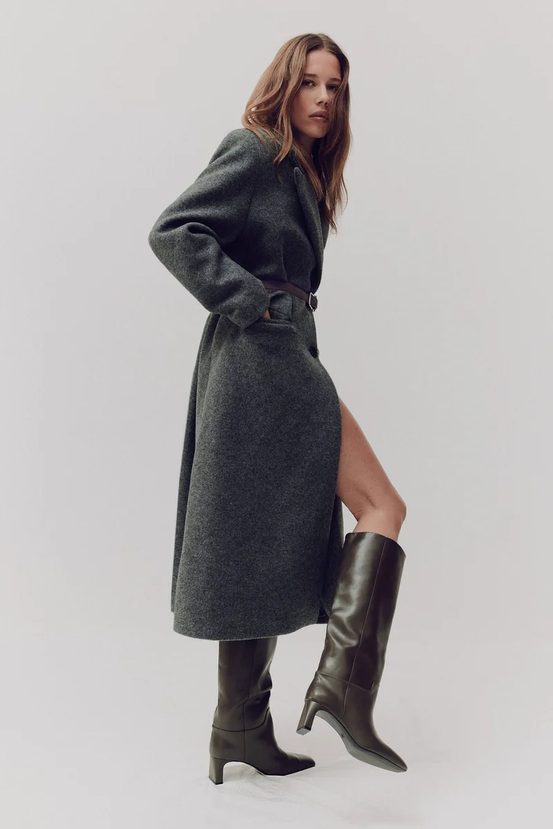 اتش اند ام بووت بطول الركبة