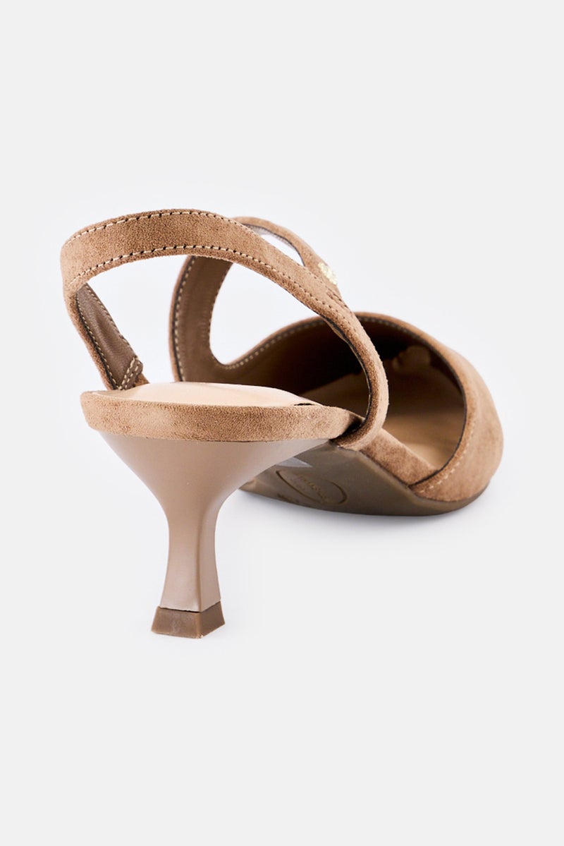 ANNE KLEIN Women Medium Akiman Slingback Pumps, Tan - Image 3