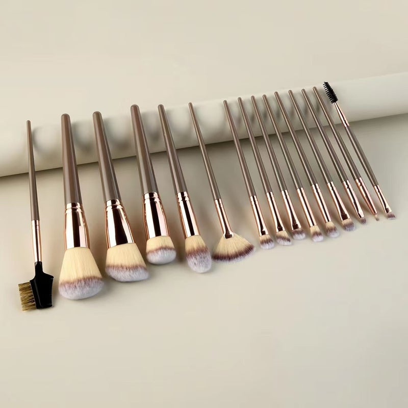 15-Piece Champagne Color Makeup Brush Set Portable Soft Bristle - Image 5