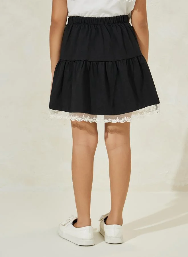 Styli Bear Accent Detail Lace Hem Skirt